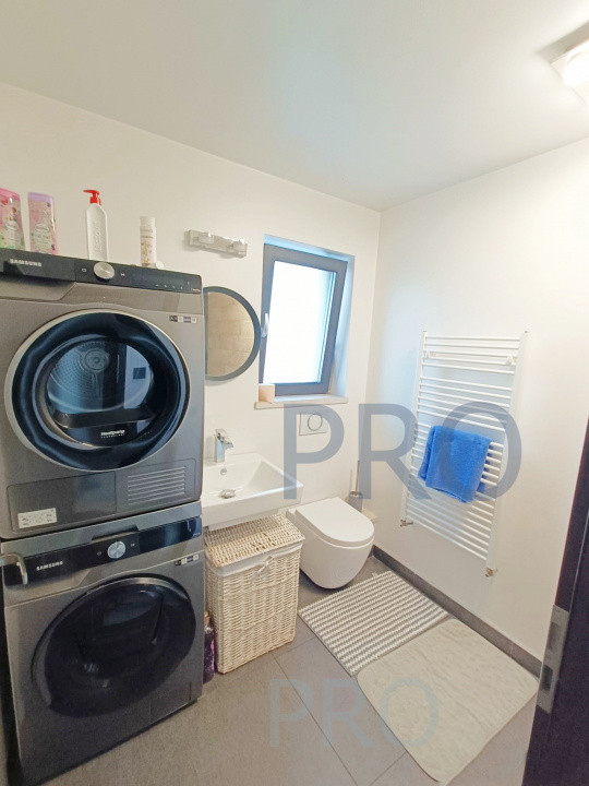 COMISION 0% Casă modernă/5 camere/terasa/garaj/318 mp teren/Șelimbăr 