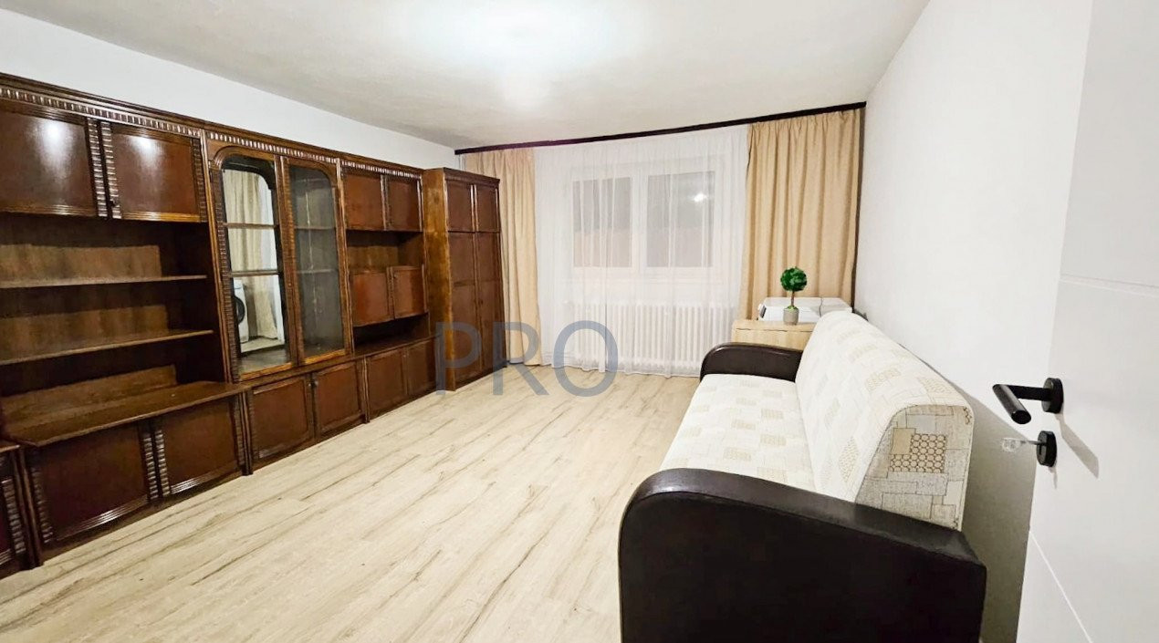 COMISION 0% Casă individuală/5 camere/460 mp teren/garaj/zona D.D. Roșca 