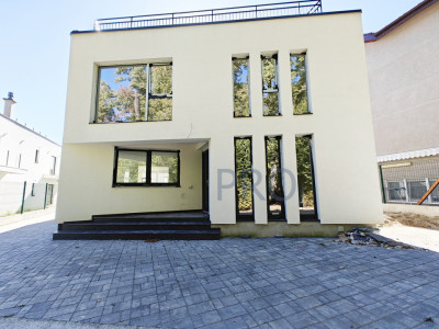 COMISION 0% Casă individuală nouă/4 camere/terasa circulabilă/zona Hilton