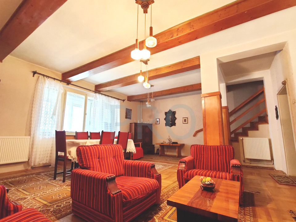 COMISION 0% Casă cuplată/5 camere/garaj/curte/zona Spitalul Cisnădie 