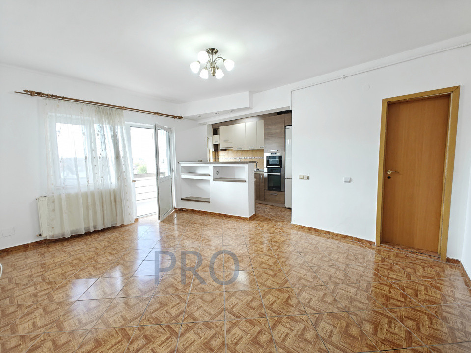 COMISION 0% Apart 4 camere/garaj/2 balcoane/2 bai/Ștrand/disponibil imediat