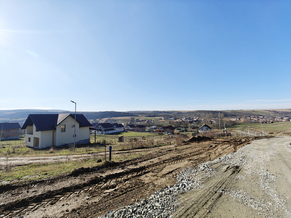 COMISION 0% Teren intravilan/400mp/utilități/Slimnic - Cartierul Tineretului 