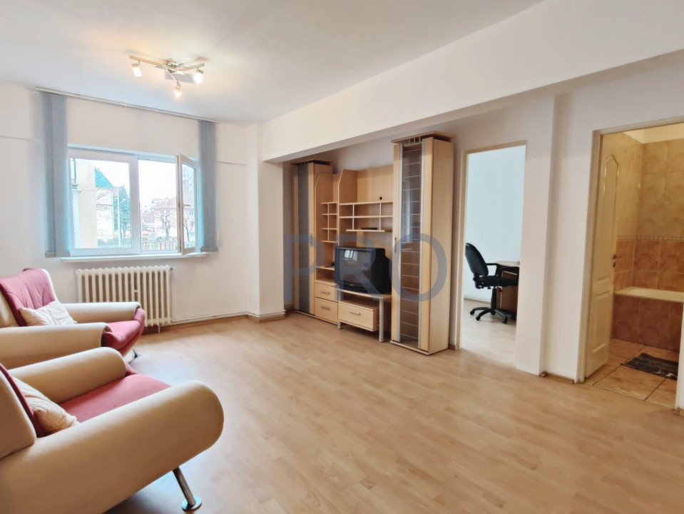 COMISION 0% Apartament 4 camere/2 băi/balcon/etaj 1/Șoimului - OMV Milea