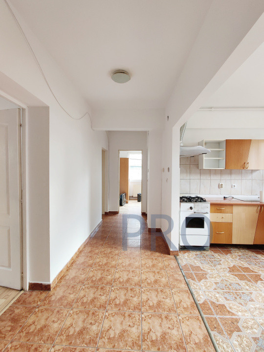 COMISION 0% Apartament cu 3 camere, garaj, pivniță și grădină în Vasile Aaron