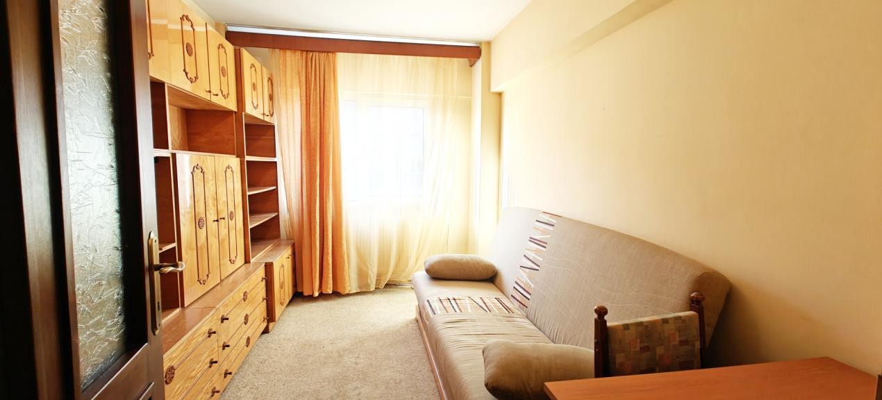 COMISION 0% Apartament 3 camere decomandate/2 băi/balcon/pivniță/Siretului
