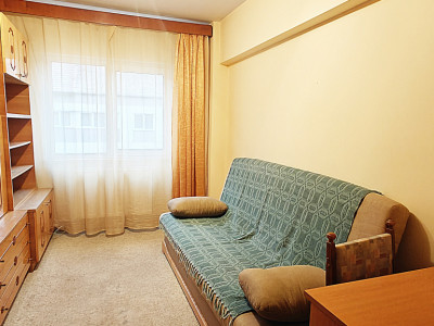 COMISION 0% Apartament 3 camere decomandate/2 băi/balcon/pivniță/Siretului