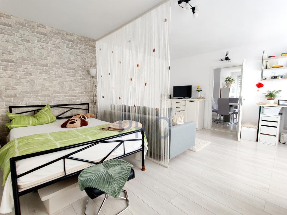 COMISION 0% Spatiu prestari servicii+2 apartamente+garaj+2 terase+520mp teren