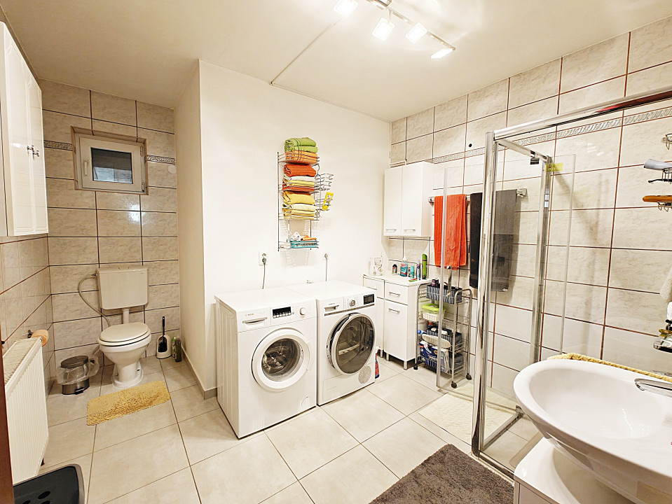 COMISION 0% Casă individuală/5 camere/garaj/2.628mp teren/Cisnădioara 